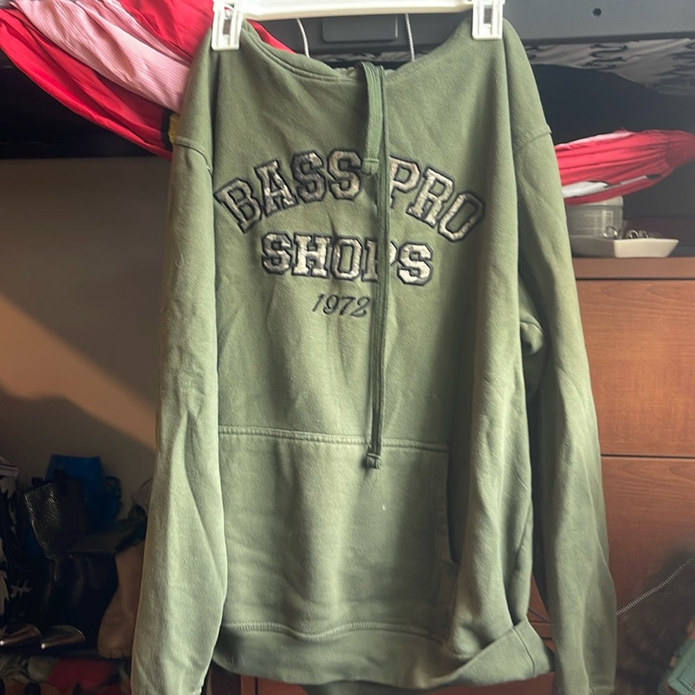 bass pro shop camo hoodie